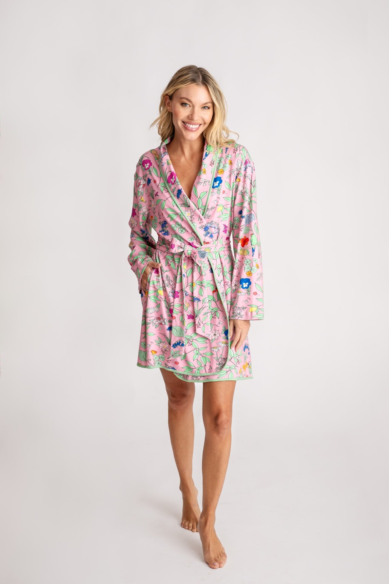 Robe in Pink Wildflower