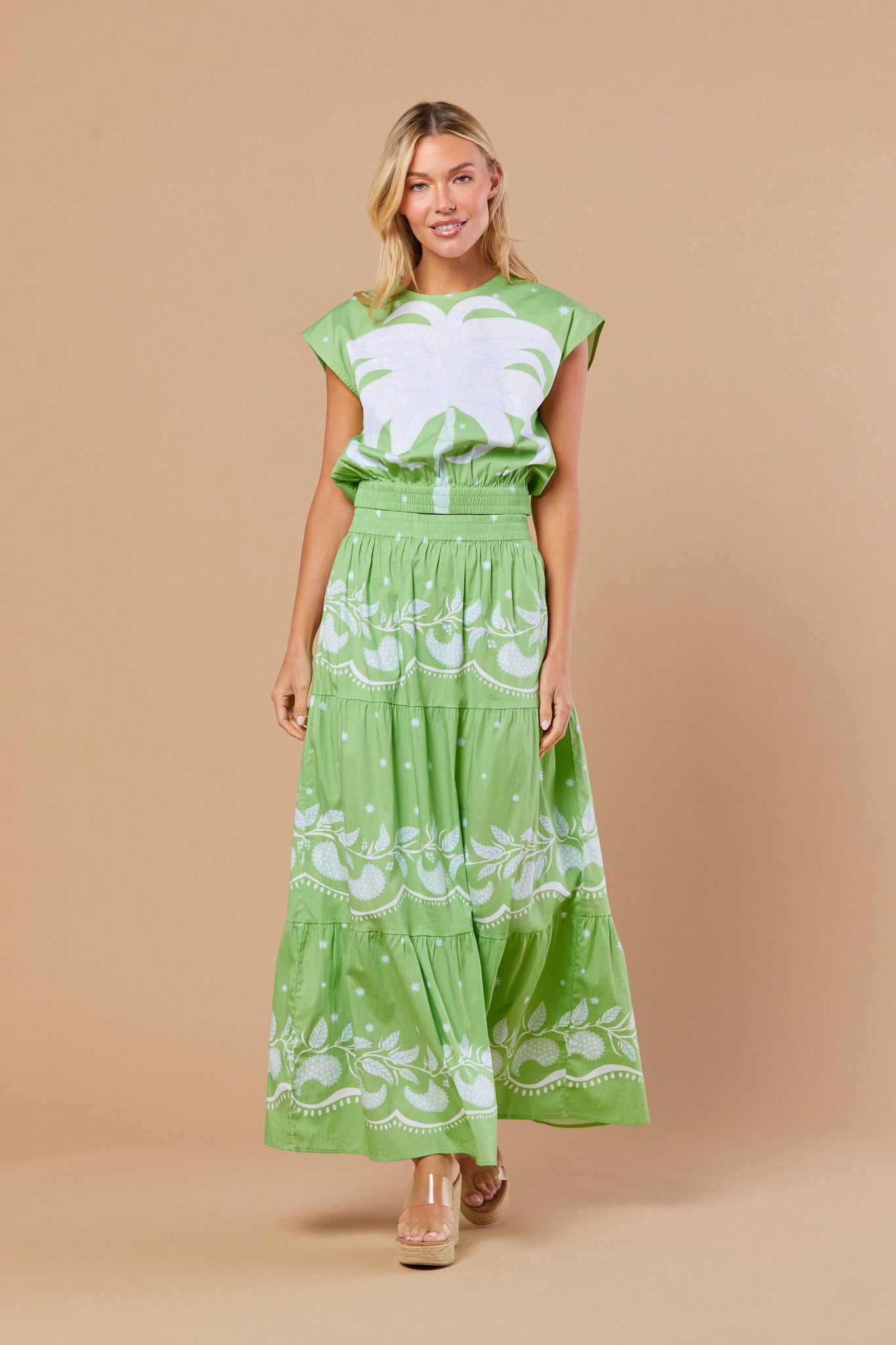 Gardenia Skirt in Celedon Palmetto