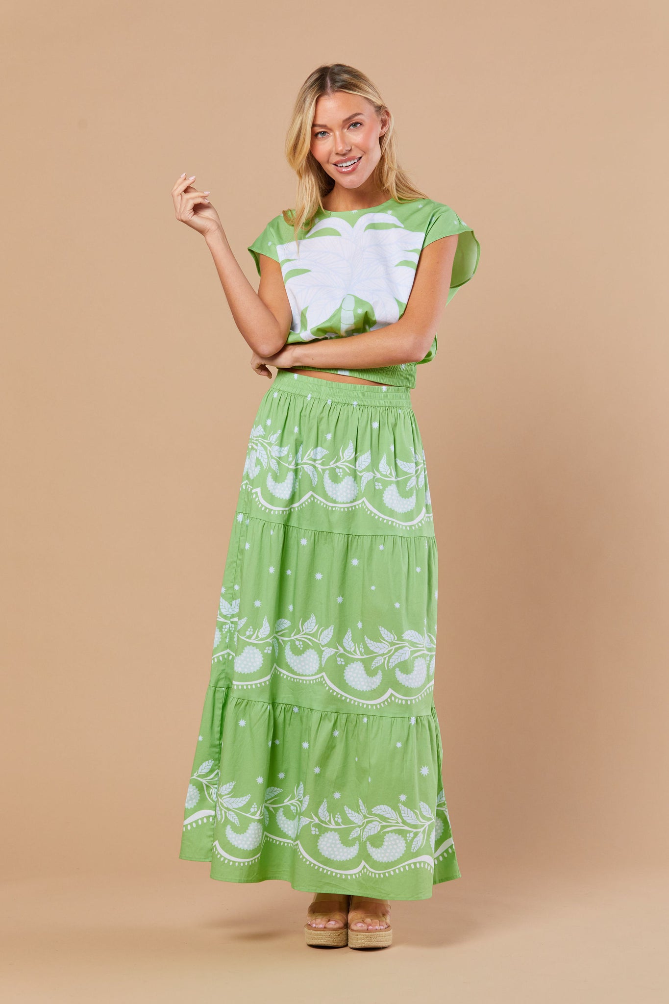 Gardenia Skirt in Celedon Palmetto